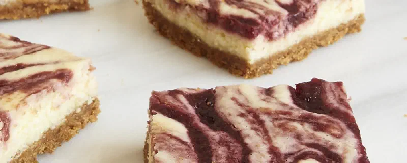 Aunt Debbie's Merry Christmas Cheesecake