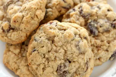 Oatmeal (Raisin) Cookies