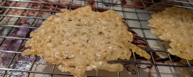 Frico (Parmesan Crisps)