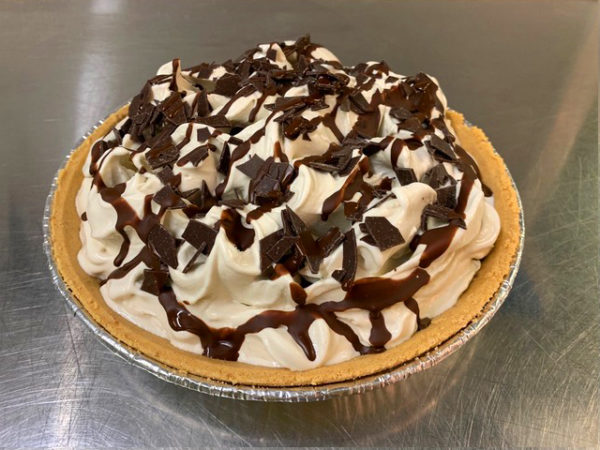 frozen-chocolate-sundae-pie